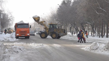 Фотография к новости: Павлодар әкімі қарды уақытында тазаламағаны үшін сөгіс алды