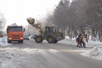 Фотография к новости: Павлодар әкімі қарды уақытында тазаламағаны үшін сөгіс алды