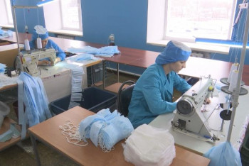 Павлодарлық кәсіпкерлер медициналық маска тіге бастады 