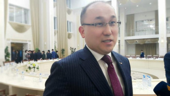 Фотография к новости: Заңның қазақ тілінде жазылмауына маман жетіспеушілігі себеп - Абаев 