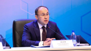 Фотография к новости: Абаев: Митинг өтетін жерді мәслихат анықтап береді