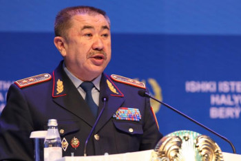 Фотография к новости: Тек орыс тілінде жазылады – министр