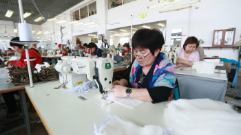 Фотография к новости: Семейде бірнеше мәрте қолдануға болатын медициналық маска шығарылуда