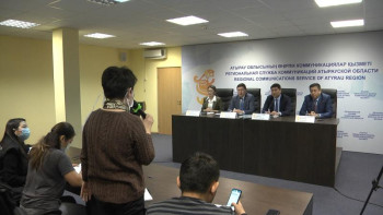 Фотография к новости: Төтенше жағдай: Атыраулық тойханалар той иелеріне ақшасын қайтарып жатыр