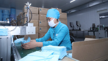 Фотография к новости: Коронавирус: Алыпсатарлар маска тапшылығын туындатып отыр 