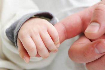 Фотография к новости: Коронавирус: Парижде демалыста болған отбасының 4 айлық сәбиі жұқтырған