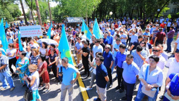 Фотография к новости: Бейбіт митинг өткізу туралы заң алғашқы оқылымда қабылданды