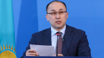 Фотография к новости: Полицейлер адамдардың дүкеннен шыққанын да аңдып тұрады –  министр