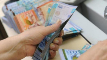 Фотография к новости: Өскемендік кәсіпкер коронавируспен күреске 200 млн теңге бөледі