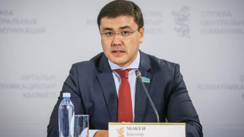 Фотография к новости: Бақтияр Мәкен: Медицина қызметкерлеріне бүгіннен бастап сыйақы беріледі