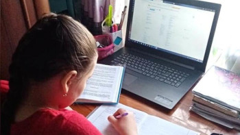 Фотография к новости: Аймағамбетов: Мұғалімдердің цифрлық сауаттылығына баса назар аударамыз