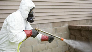 Фотография к новости: Алматыдағы көпқабатты үйлерді залалсыздандыруға 70 бригада тартылған