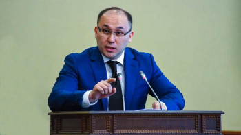 Фотография к новости: "Әлеуметтік көмек ала алмай қаламыз" деп уайымдамаңыздар – Абаев