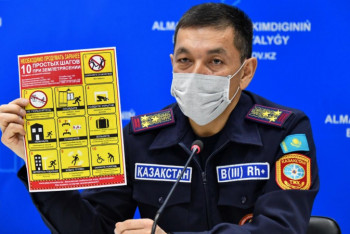 Фотография к новости: Алматы ТЖД карантин жағдайында үйде отырған халыққа ескерту жасады 