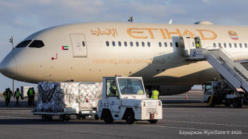 Фотография к новости: БАӘ Қазақстанға 12 тонна гуманитарлық көмек жіберді