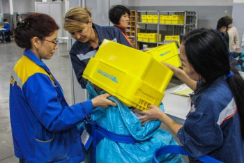 Фотография к новости: "Қазпошта" қызметкерлері тұрғындарға штаттық режимде қызмет көрсетеді