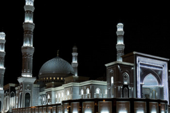 Фотография к новости: Бүгін – күнәлар кешірілетін Бәраат түні