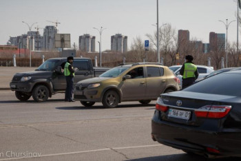 Фотография к новости: НҰР-СҰЛТАН. Бас қала қатаң карантинде, 22-күннен фоторепортаж