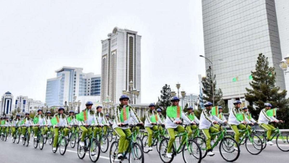 Түрікменстанда өткен велошеруге жеті мыңнан аса адам қатысты