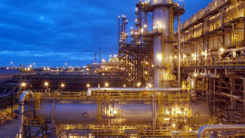 Фотография к новости: Коронавирусқа байланысты "Теңіз" кенішіндегі жұмысшылар үйіне қайтарылады