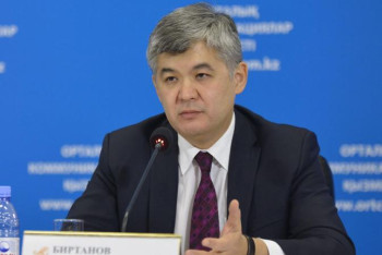 Фотография к новости: Елжан Біртанов коронавирусқа тест тапсырады