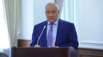 Фотография к новости: Осындай мәселемен бетпе-бет келдік: Шөкеев Маминнен көмек сұрады