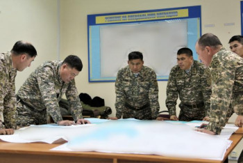 Фотография к новости: Подполковник: Еліміздің батыс өңірі – теңіз жаяу әскери бригадасының қорғауында