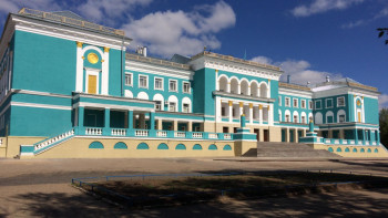 Фотография к новости: Жеңіс-75: Жаралы жауынгерлерді қатарға қосқан эвакогоспиталь