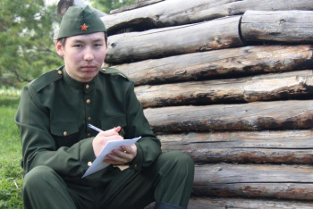 Фотография к новости: Петропавлдық оқушылар қашықтан "Мәңгілік полк" акциясын ұйымдастырды