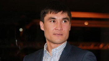 Фотография к новости: Серік Сәпиев: Біз халықпен тығыз байланыстамыз