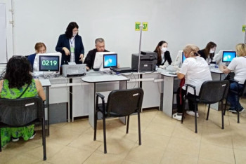 Фотография к новости: Атырауда халыққа қызмет көрсету орталықтары жұмысын бастады