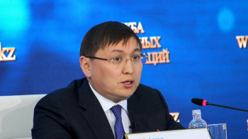 Фотография к новости:  Экологияға байланысты сұрақтар әр кез маңызды – вице-министр