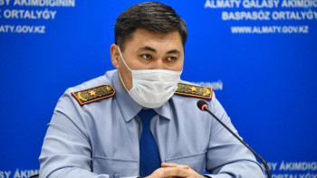 Фотография к новости: Алматыдағы блок-бекеттерден арнайы рұқсаты бар адамдар ғана өте алады