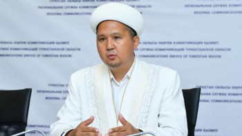 Фотография к новости: Вакцинаны діни наным-сеніммен шатастыруға не оған телуге болмайды – имам