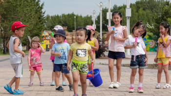 Фотография к новости: Балам аман болсын – ата-аналар тілегі. Фоторепортаж