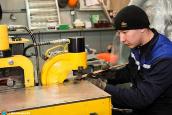 Фотография к новости: Жыл басынан бері 1 млн адам жұмыспен қамтылған