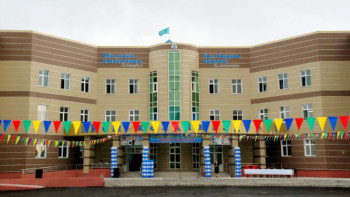 Фотография к новости: Жыл соңына дейін әр өңірде Абай атындағы мектептер ашылады