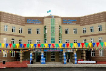 Фотография к новости: Жыл соңына дейін әр өңірде Абай атындағы мектептер ашылады