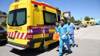 Фотография к новости: Карантин кезінде жедел жәрдем көмегін шақыру екі есе төмендеген