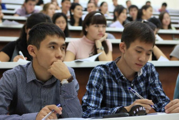 Фотография к новости: "Шаңсорғыш" аталып кеткен университеттермен күресуді көздеп отырмыз – министрлік