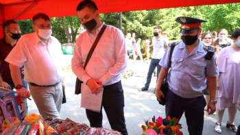 Фотография к новости: Рейд. Тұрғындардың қауіпсіздік шараларын сақтауы тексерілді