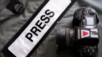 Фотография к новости: Бейбіт жиындарға келген БАҚ өкілінде редакциялық тапсырма болуы керек