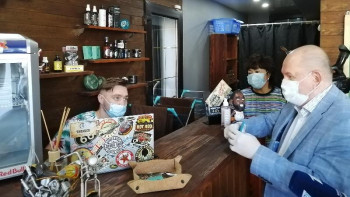 Фотография к новости: COVID-2019. Өскемендегі қызмет көрсету нысандарында рейд жүргізілді