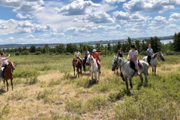 Фотография к новости: Бурабайдағы атты экскурсия 