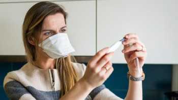 Фотография к новости: Инфекционист симптомсыз науқастарды неге ауруханаға жатқызуға болмайтынын айтты