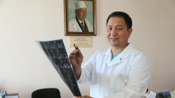 Фотография к новости: Адам өмірін құтқарудан асқан жетістік жоқ – ﻿дәрігер