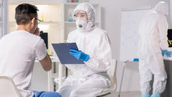 Фотография к новости: Президент: Коронавируспен күрескен азаматтардың ерлігіне ескерткіш қою керек