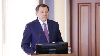 Фотография к новости: Министр елорданың сол жағалауын жарықсыз қалдырған Көлгінов басқаратын әкімдікті сынады