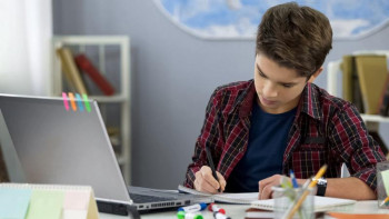 Фотография к новости: Талай қазақ баласы Ресейде онлайн оқып жүр