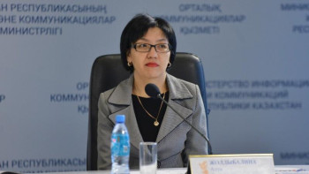 Фотография к новости: Біз үшін әлеуметтік қашықтық, маска режимін сақтау аса маңызды – сарапшы